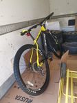 Helt NY Grym MTB 24vxl CT46cm - 29" Svart/Gul -Extrem Fin ++