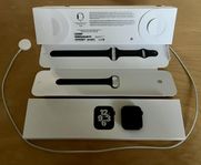 Apple Watch SE Cellular 44mm