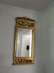 Antik spegel köpt på auctionet 2023