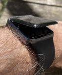 Apple Watch 3 - fullt fungerande men skärm lossnat