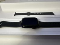 Apple Watch s8 44mm cellular