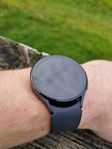 Samsung Galaxy Watch 5 eSIM grafit grå 44 mm (bra skick)