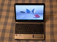Acer aspire one 8,9" laptop
