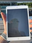 iPad Mini 16GB (A1432) - Olåst med bra batteritid och fodra