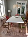 Stort matbord, dansk design och tillverkning 200*100 cm