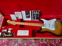 Fender Stratocaster 1954 Reissue Japan