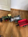 Traktor, Gödseltunna samt Släp från Bruder