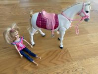 Dreamhorse självgående Barbie häst