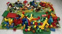 Lego Duplo med bilar och gubbar 3,5 kg
