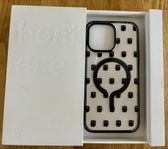 dbrand Ghost Case och 2st skärmskydd för iPhone 15 Pro Max