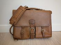 Saddleback Leather Thin Front Pocket Briefcase 