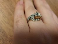 Guld 18k ring med safirer, smaragder och diamanter