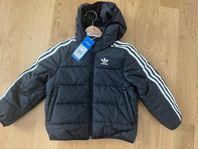 ny adidas höst / vinterjacka 110