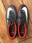 Nike Mercurial X (Inomhus) str 42