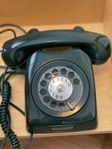  Dialog telefon mörkgrön år 1976