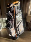 Wilson Staff golfbag