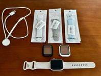 Apple Watch SE 44mm- Gen 1  