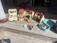 Sylvanian Families- hus+bil+husvagn+djur och tillbehör