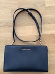 Michael Kors Jet Set crossbody bag