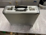 Rimowa Classic Attaché 