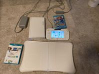 Nintendo Wii U + Wii fit balance board