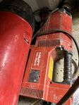 Hilti DD 250-E Borrmaskin med stativ och tillbehör.