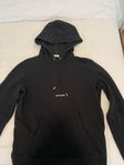 YSL Saint Laurent Hoodie, Gucci bälte