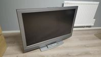 Sony 40" LCD TV - Model KDL-40U2000