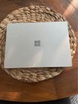 Microsoft Surface Laptop