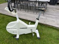 Monark Cardio 827E Träningscykel