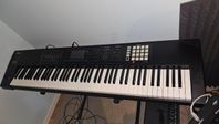 Roland FA-08 Musik-Workstation