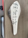 Fizik Arione VS Wing Flex 135 mm 