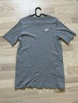 Nike T-shirt 