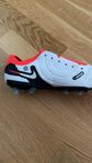 Nike Tiempo PRO fotbollsskor stl 43