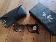 NEw Ray-Ban  Wayfarer pol RB 2140 902/57