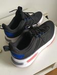 Adidas sneakers Racer TR23