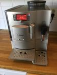 Helautomatisk espressomaskin från Bosch