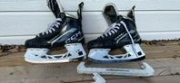 hockey skridskor Skridskor strl 38 (23,9cm) med blacksteel