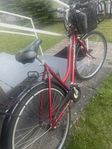 Damcykel . Funkar bra 28 ”