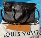 Louis Vuitton M42756 Pallas Mng Full Noir