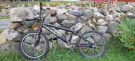 BMX Cykel  Extreme 20 Tum Svart