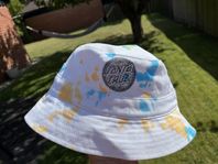 Santa Cruz bucket hat  M/L