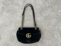 Gucci - Marmont Velvet bag