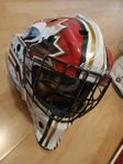 Bauer mask "Canada" och Reebok målvaktsutrustning.