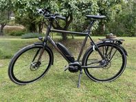 Batavus Pulzar elcykel, 151 mil, nyservad u.a. ramstorlek 61