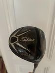 Titleist 915D2 Driver