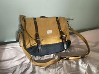 Sandqvist Messenger Bag