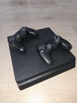 PS4 slim 500 gb inkl 2 handkontroller samt diverse spel