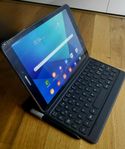 Samsung Galaxy Tab S3 9,7" WiFi med Keyboard Bookcover