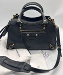 Balenciaga Neo Classic small svart